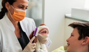 san ramon child gets dental examination